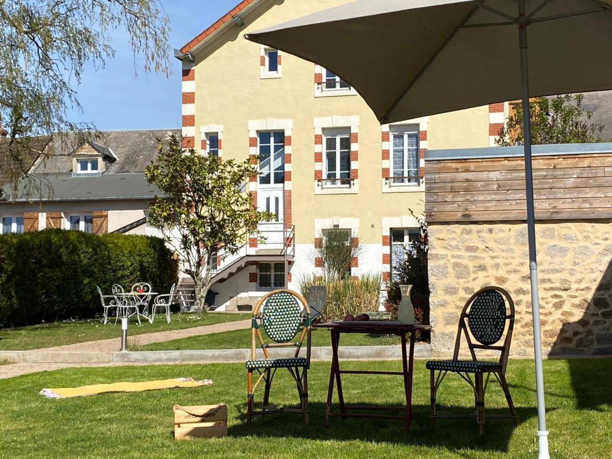 La Chtite Creuse - Chambres D'Hotes - Parking - Abri 2 Roues Boussac  Exterior foto